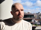 Human subjects, main camera (2x): Portrait mode - 50mm, f/4.0, ISO 67, 1/1173s (4096x3072px) - vivo X500 Pro Max review