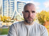 Human subjects, main camera (2x): Portrait mode - 50mm, f/4.0, ISO 67, 1/259s (4096x3072px) - vivo X500 Pro Max review