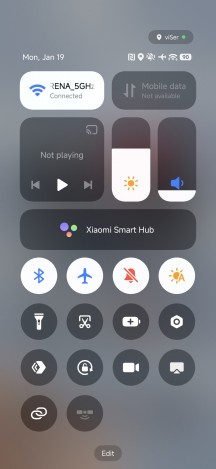 Control center - Xiaomi 17 Ultra review