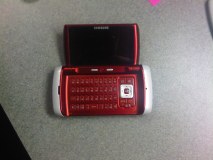 Nameless Samsung phone with full QWERTY and two screens