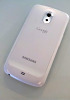 White Galaxy Nexus breaks loose, poses for some live pics