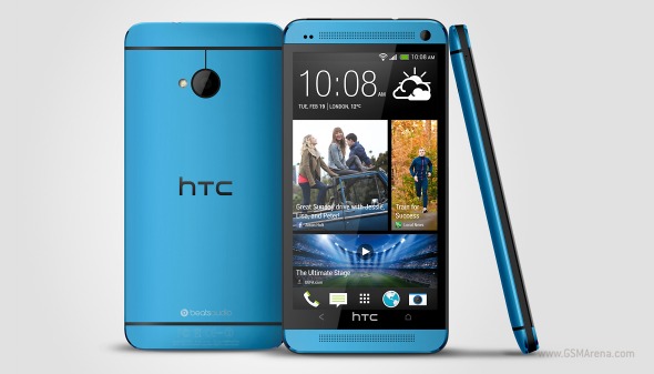 htc one mini blue in hand