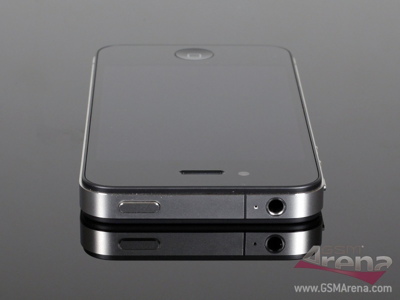 Apple iPhone 4