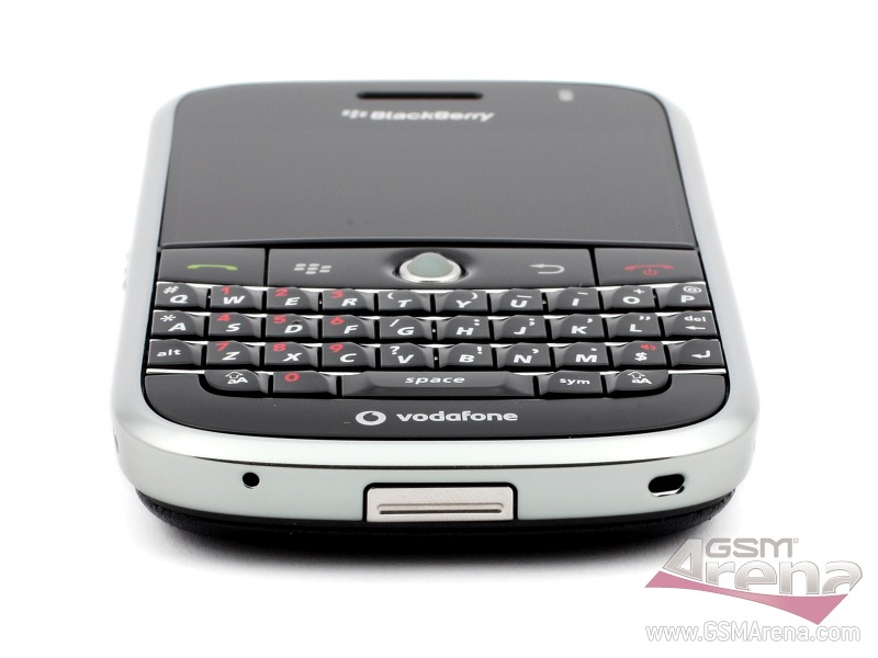 BlackBerry Bold 9000 pictures, official photos