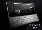 LG KF900 Prada review: Messenger wears Prada