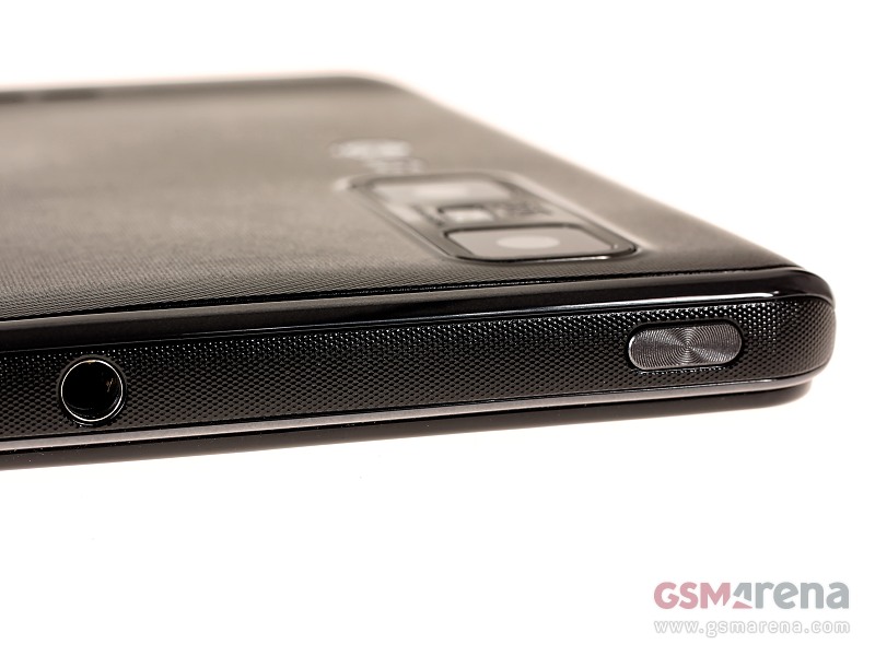 LG Optimus 3D Max P720