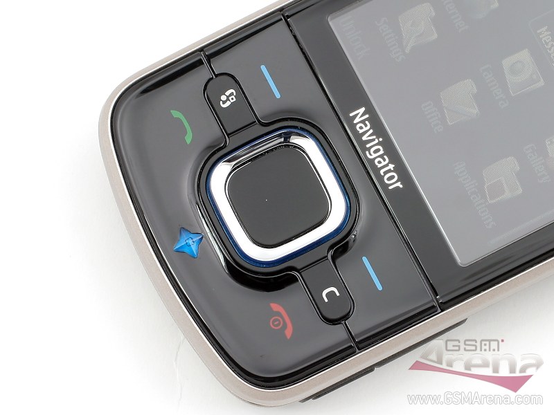 Nokia 6210 Navigator