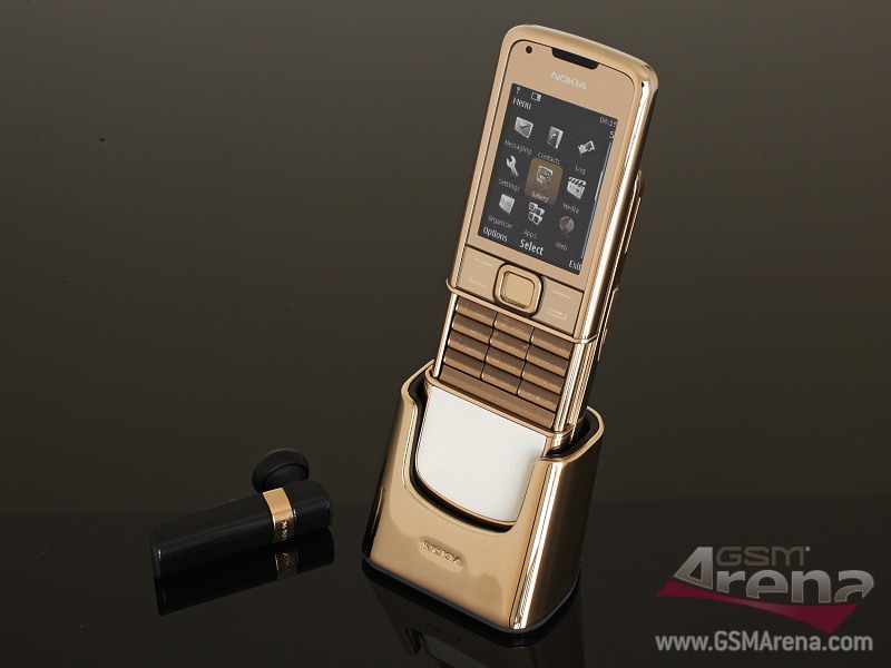 Nokia 8800 Gold Arte Pictures, Official Photos