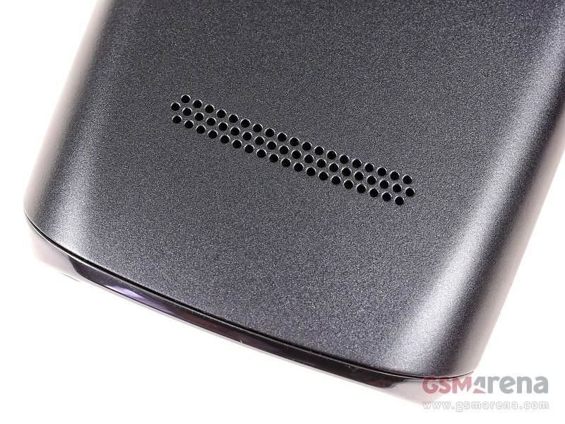 Nokia Asha 305 pictures, official photos