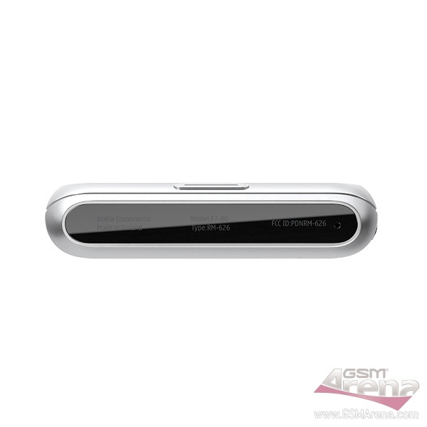 Nokia E7