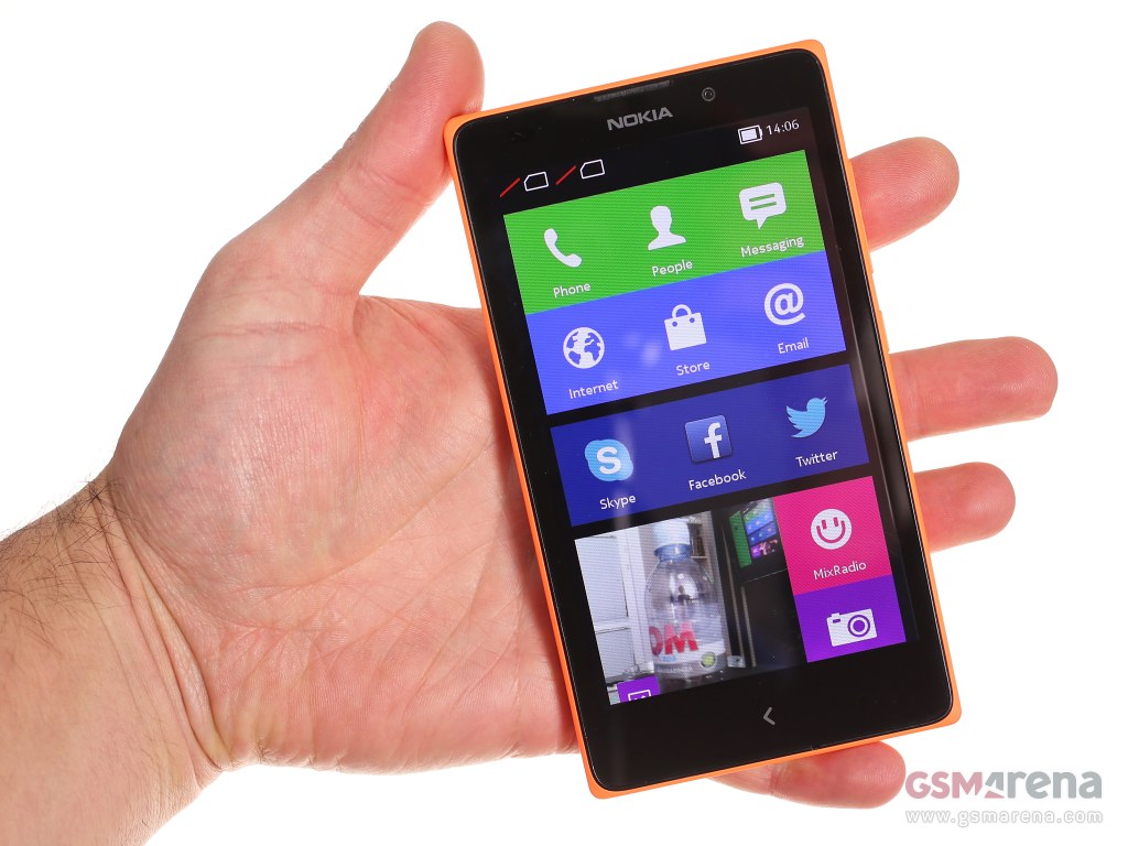 Nokia XL