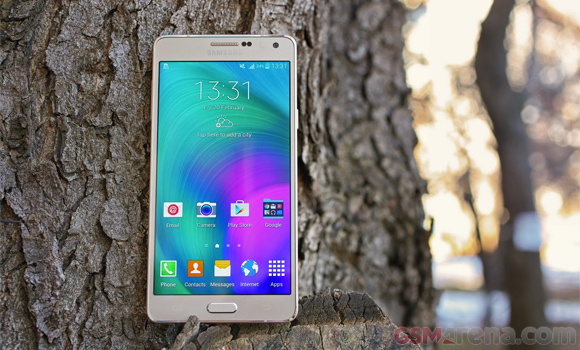 Samsung Galaxy A7 review: Alpha leader: Display, connectivity