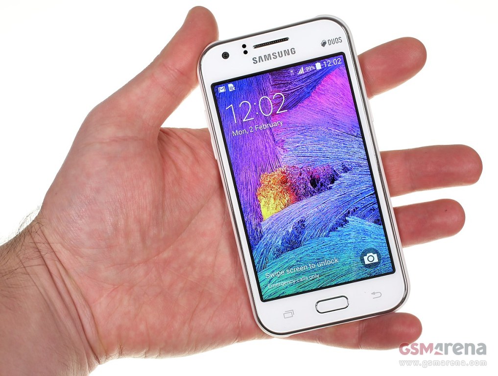 Samsung Galaxy J1 pictures, official photos