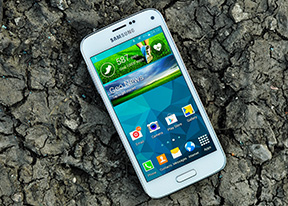 Samsung Galaxy S5 mini review: Big enough