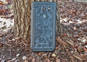 Gemaakt van Familielid goud Samsung Galaxy S6 Active review: The triathlete - GSMArena.com tests