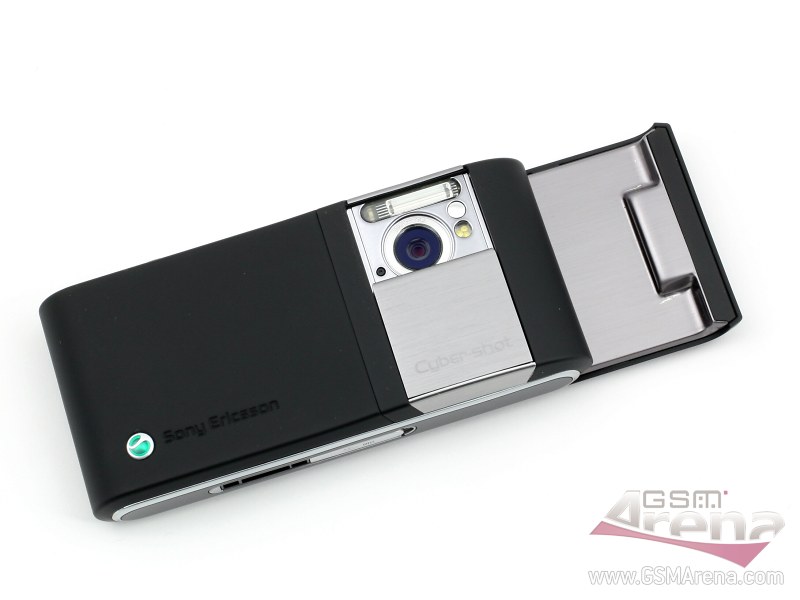 Sony Ericsson C905 pictures, official photos