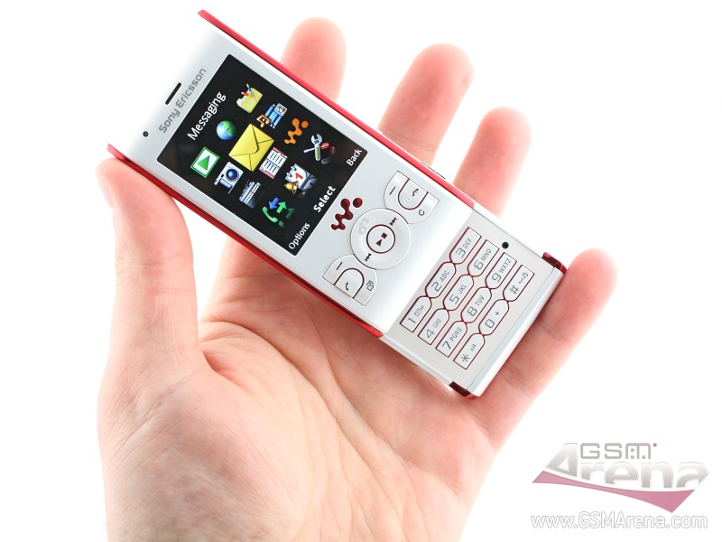 Sony Ericsson W595 pictures, official photos