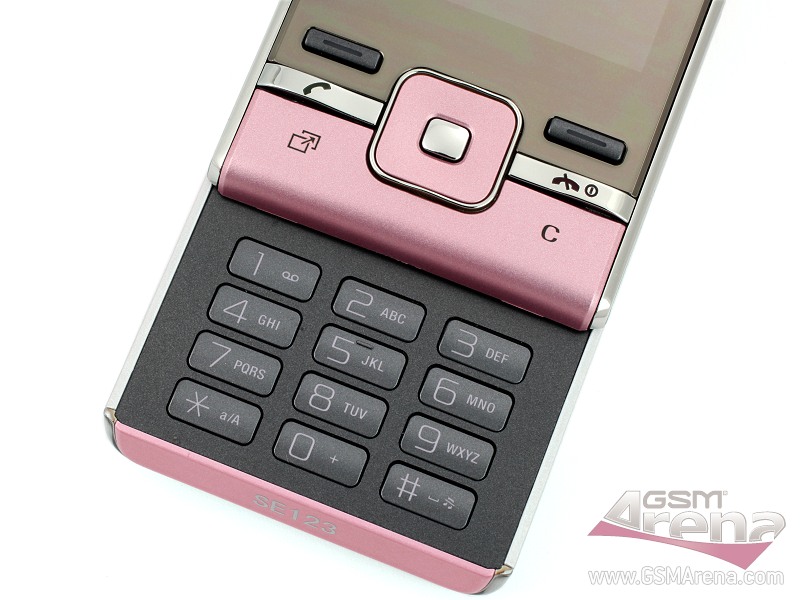 Sony Ericsson T715 Pictures, Official Photos