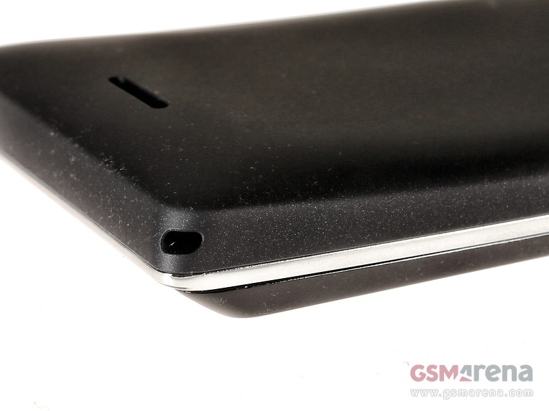 Sony Xperia J pictures, official photos