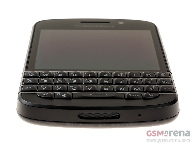 BlackBerry Q10 pictures, official photos