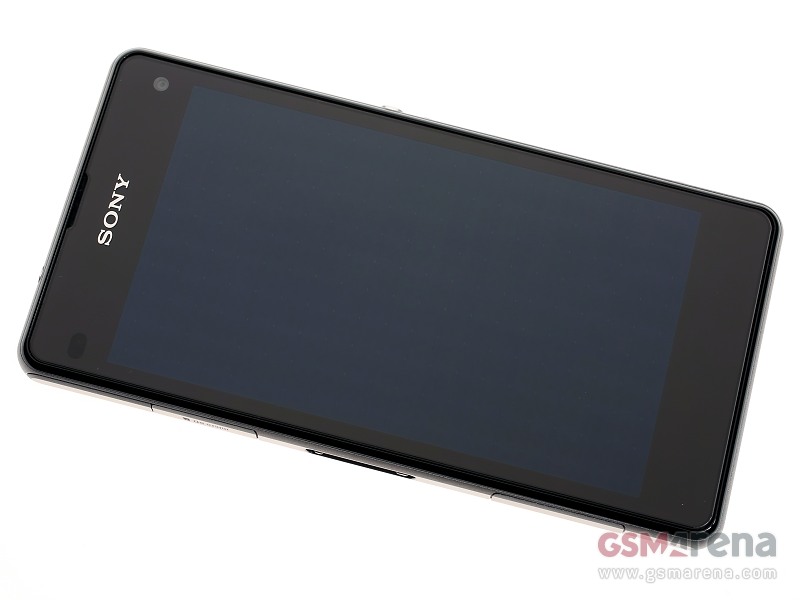 Sony Xperia Z1 Compact pictures, official photos