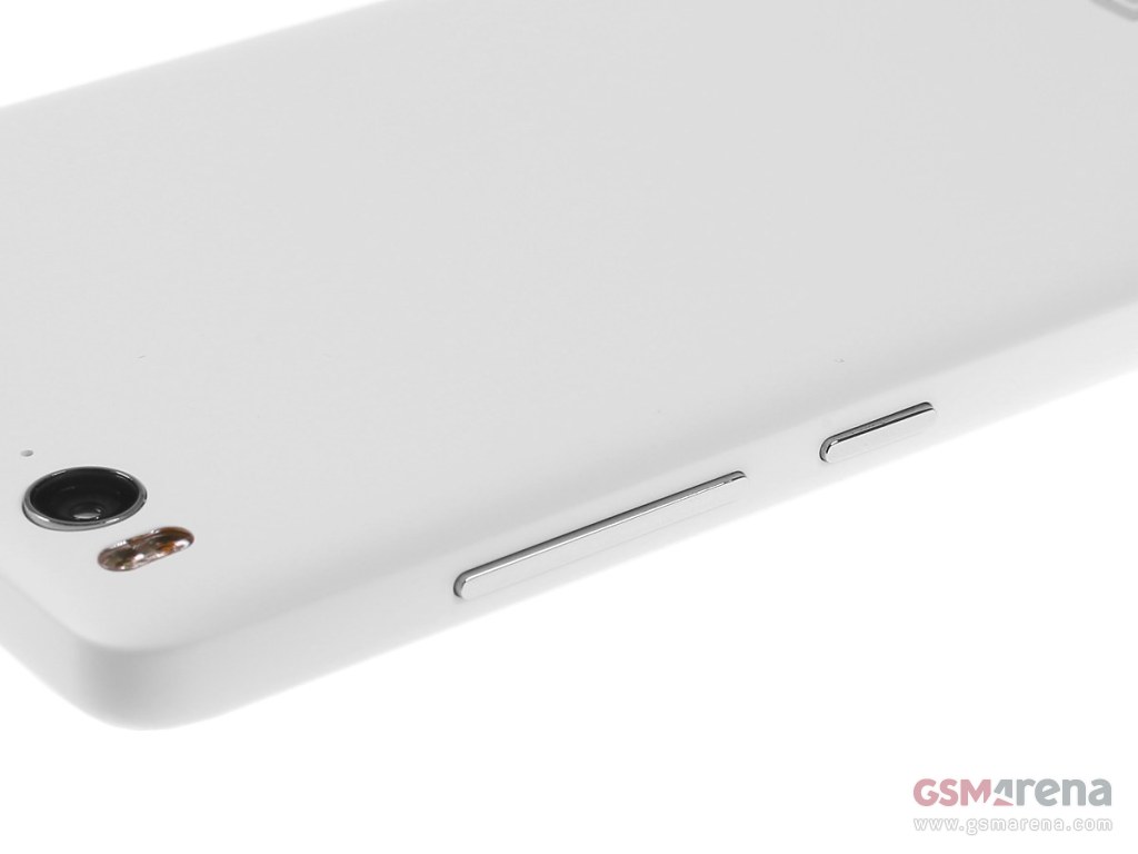 Xiaomi Mi 4i pictures, official photos